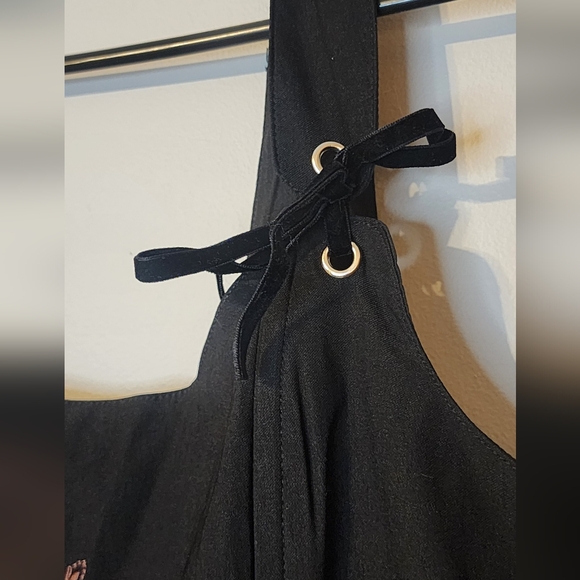 Cybele Embroidered Crop Corset Top Black Floral Embroidered Women's Top - Picture 8 of 9